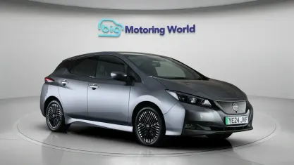 Gebraucht Nissan Leaf N-Connecta 110 kW (150 PS) 2024 Grau Kleinwagen