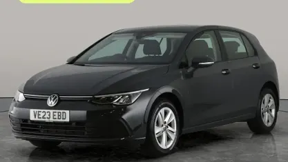 Used VW Golf VIII Life 131 HP (96 kW) 2024 Hatchback