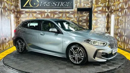 Używany BMW 118 M Sport 136 KM (100 kW) 2021 Szary Hatchback
