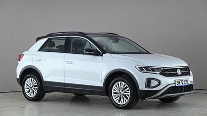 Usado VW T-Roc Life 150 HP (110 kW) 2025 SUV