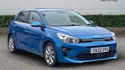 Used Kia Rio 120 HP (88 kW) 2022 Blue Hatchback