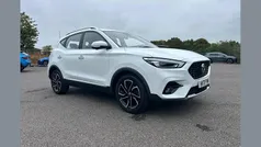 White Used 2021 MG ZS Exclusive Sedan | £11,690 (Fair price)