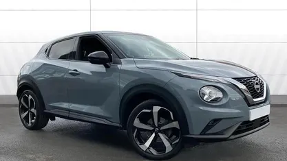 Used Nissan Juke Tekna 114 HP (83 kW) 2023 Grey SUV