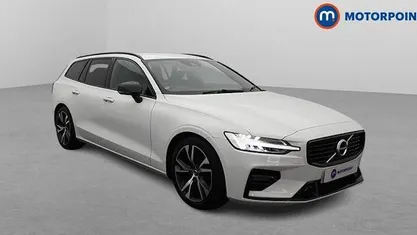 Used Volvo V60 R-Design 197 HP (144 kW) 2021 Estate