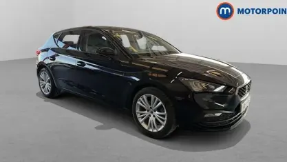 Used Seat Leon SE Dynamic 110 HP (80 kW) 2021 Black Hatchback
