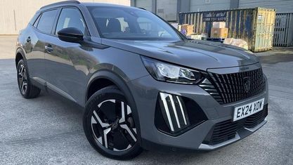 Używany Peugeot 2008 Allure 131 KM (96 kW) 2024 Szary SUV