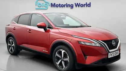 Used Nissan Qashqai N-Connecta 190 HP (139 kW) 2023 Red SUV