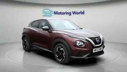 Used Nissan Juke N-Connecta 114 HP (83 kW) 2023 Red SUV