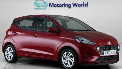 Used Hyundai i10 SE 67 HP (49 kW) 2022 Red Hatchback