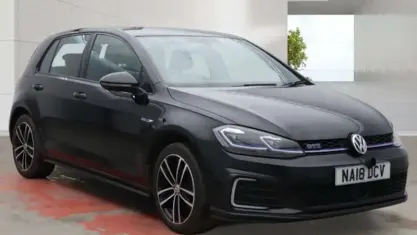 Used VW Golf VII GTE 204 HP (150 kW) 2018 Black Hatchback