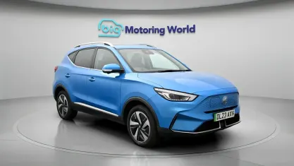 Used MG ZS Trophy 114 kW (156 HP) 2023 Blue SUV