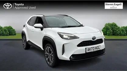 Used 2025 Toyota Yaris Hybrid Estate | £22,620 (Fair price)