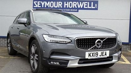 Used Volvo V90 CC Plus 235 HP (172 kW) 2020 Estate