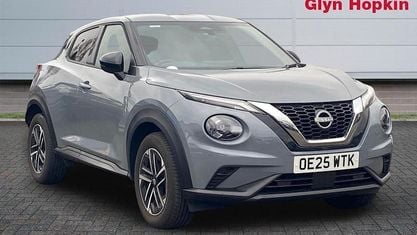 Używany Nissan Juke N-Connecta 114 KM (83 kW) 2025 Szary SUV