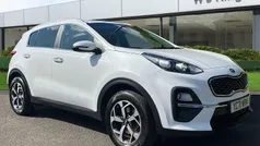 White Used 2021 Kia Sportage 2 SUV | £15,495 (Fair price)