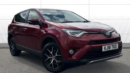 Usado Toyota RAV4 Design 197 HP (144 kW) 2018 SUV