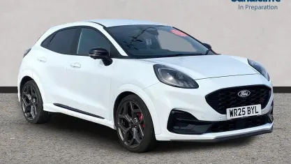 Used Ford Puma ST 170 HP (125 kW) 2025 White SUV