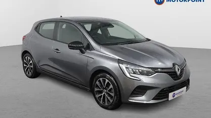 Used Renault Clio V Evolution 145 HP (106 kW) 2022 Hatchback