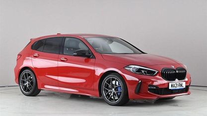 Używany BMW 118 M Sport 140 KM (102 kW) 2020 Czerwony Hatchback