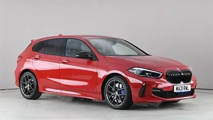 Used BMW 118 M Sport 140 HP (102 kW) 2020 Red Hatchback