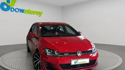 Usado VW Golf VII GTD 184 HP (135 kW) 2015 Vermelho Citadino