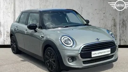 Usado Mini Cooper Classic 136 CV (100 kW) 2020 Gris Utilitario
