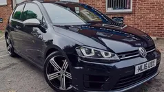 Black Used 2016 VW Golf VII R Hatchback | £17,840 (Fair price)