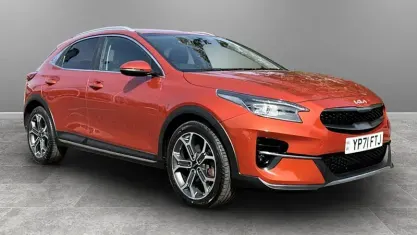 Used Kia XCeed 120 HP (88 kW) 2022 Orange SUV