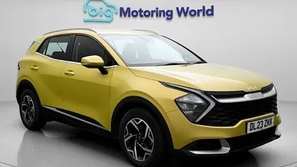 Used Kia Sportage 150 HP (110 kW) 2023 Yellow SUV