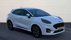 White Used 2022 Ford Puma ST-Line Hatchback | £15,592 (Fair price)