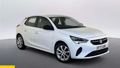 Used Vauxhall Corsa Design Edition 75 HP (55 kW) 2023 White Hatchback