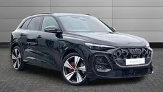 Black New 2025 Audi SQ5 Advanced SUV | £68,710 (Fair price)