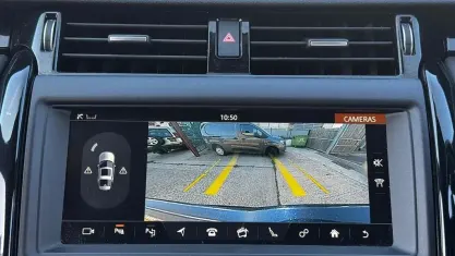 Used Land Rover Discovery SE 241 HP (177 kW) 2018 Blue SUV