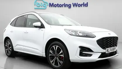Begagnad Ford Kuga ST-Line X 224 HK (164 kW) 2023 SUV