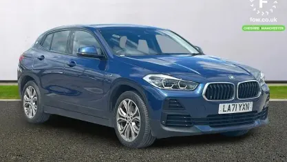 Begagnad BMW X2 Sport Line 220 HK (161 kW) 2022 Blå SUV