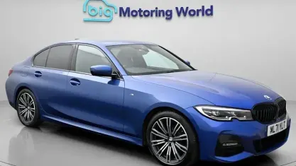 Begagnad BMW 320 M Sport 184 HK (135 kW) 2021 Blå Sedan