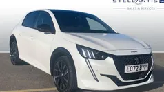 White Used 2022 Peugeot 208 Premium Hatchback | £15,704 (Fair price)