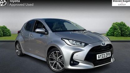 Begagnad Toyota Yaris Hybrid 116 HK (85 kW) 2025 Halvkombi