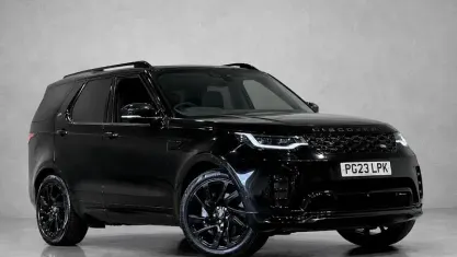 Used Land Rover Discovery 5 SE Dynamic 300 HP (220 kW) 2023 Black SUV