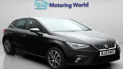 Begagnad Seat Ibiza XCELLENCE 110 HK (80 kW) 2023 Svart Halvkombi