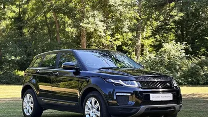 Used 2018 Land Rover Range Rover evoque SE Hatchback | £8,490 (Fair price)