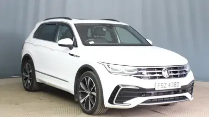 Used VW Tiguan R-line 150 HP (110 kW) 2022 White SUV