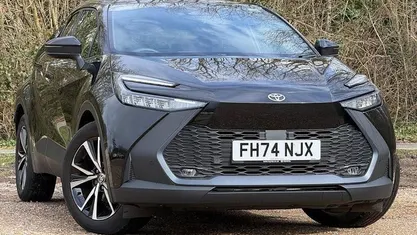 Used Toyota C-HR Design 140 HP (102 kW) 2025 SUV