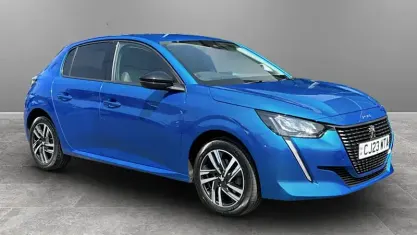 Used Peugeot 208 Allure+ 131 HP (96 kW) 2023 Hatchback