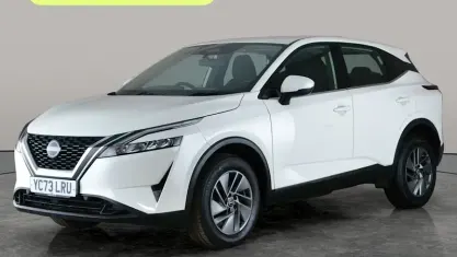 Second-hand Nissan Qashqai Acenta Premium 140 CP (102 kW) 2023 Alb SUV