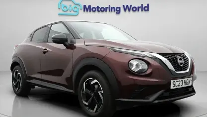 Used Nissan Juke N-Connecta 114 HP (83 kW) 2023 Red SUV