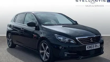 Used Peugeot 308 131 HP (96 kW) 2020 Hatchback