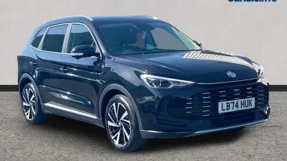 Usado MG ZS Trophy 196 HP (144 kW) 2024 Preto SUV