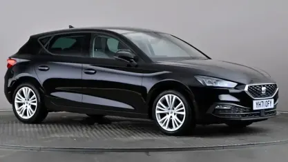 Used Seat Leon SE Dynamic 131 HP (96 kW) 2023 Hatchback
