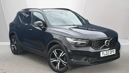 Used Volvo XC40 R-Design 163 HP (119 kW) 2021 SUV